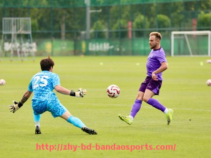 半岛体育-世俱杯比赛转播地址合集：电视与网络平台全覆盖